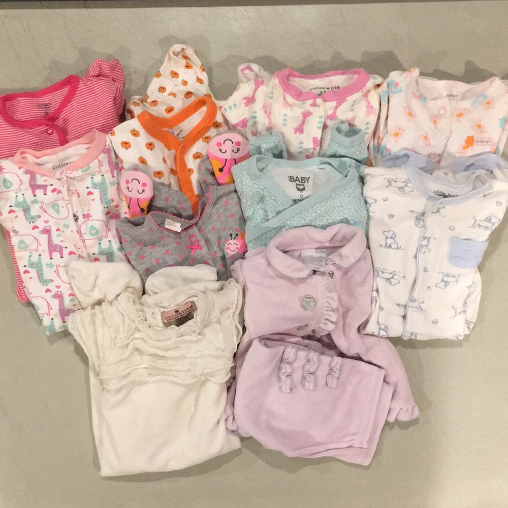 Baby Girls 3-6mos clothes batch